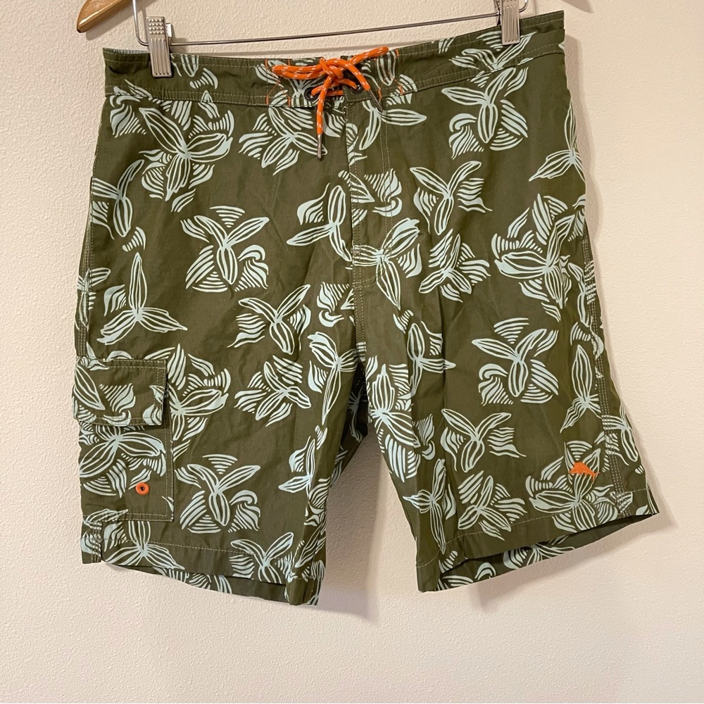 Tommy Bahama Floral Cotton Blend Swim Trunks 9” Olive Blue Mesh Liner-Medium
